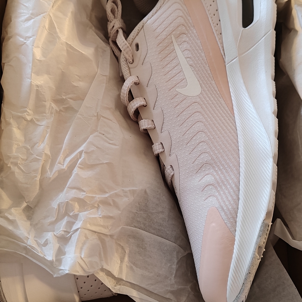 NWT Nike Women's Light Pink Sneakers - Picture 2 of 6